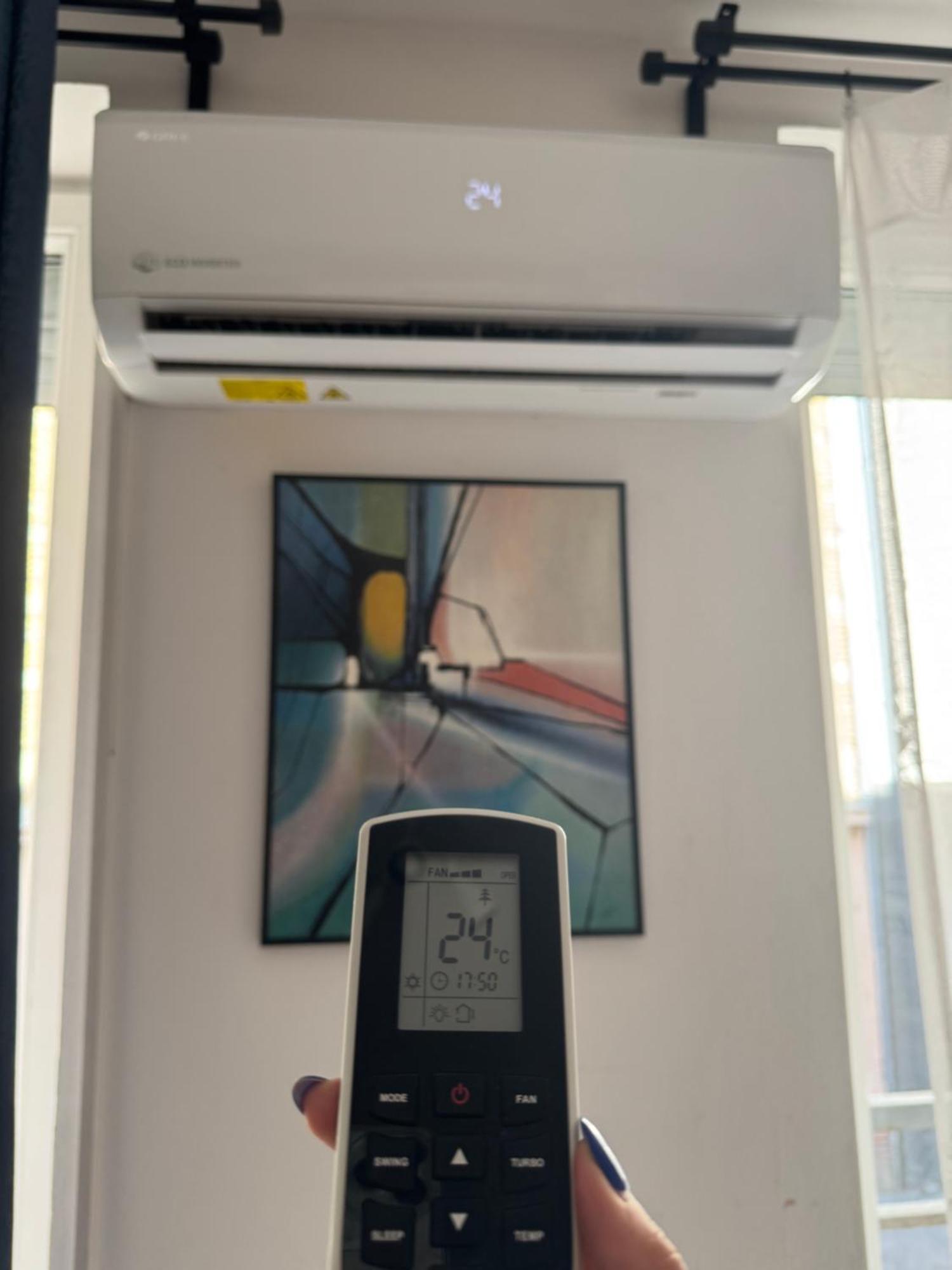 Onyx Apartment With Free Private Garage + Ac Budapeszt Zewnętrze zdjęcie
